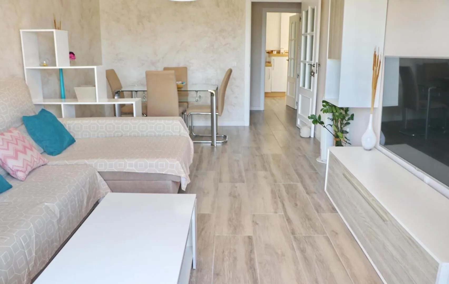 Apartamento Angel San Fernando 0*,  Spain